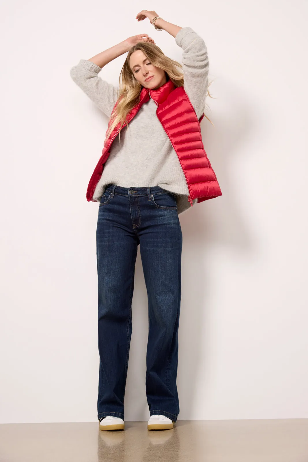 Lynn Vest